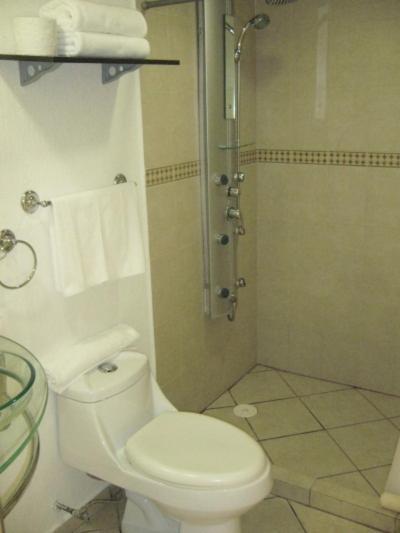 Madero Suites Coatzacoalcos Quarto foto